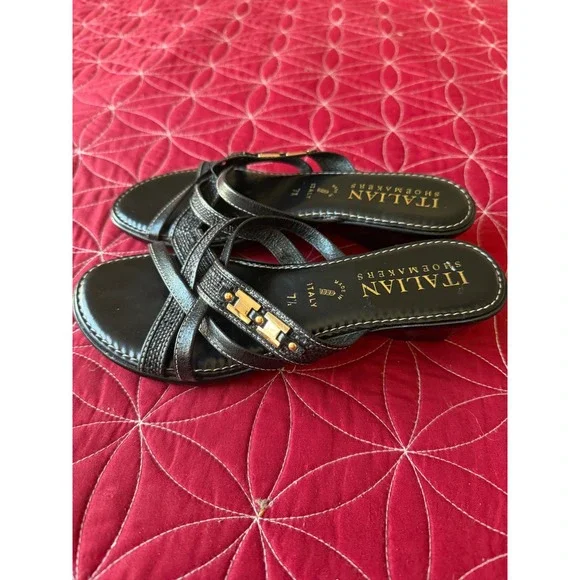 Italian Shoemakers Women's Black Wedge Sandals Size 7 1/2 - Picture 2 of 7